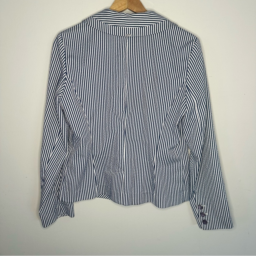 Quiet Luxury St. John Seersucker Navy & White Stripe Classic Blazer Jacket, 12 - Picture 6 of 9